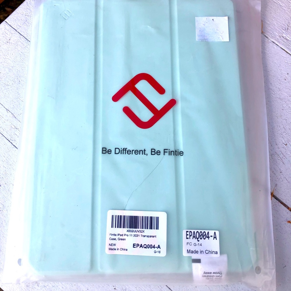 iPad Pro 11 hard case